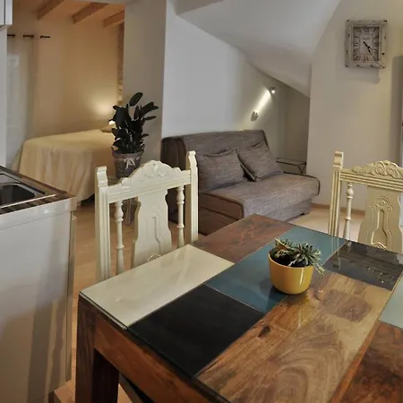 Triple In The Center * Σπλιτ